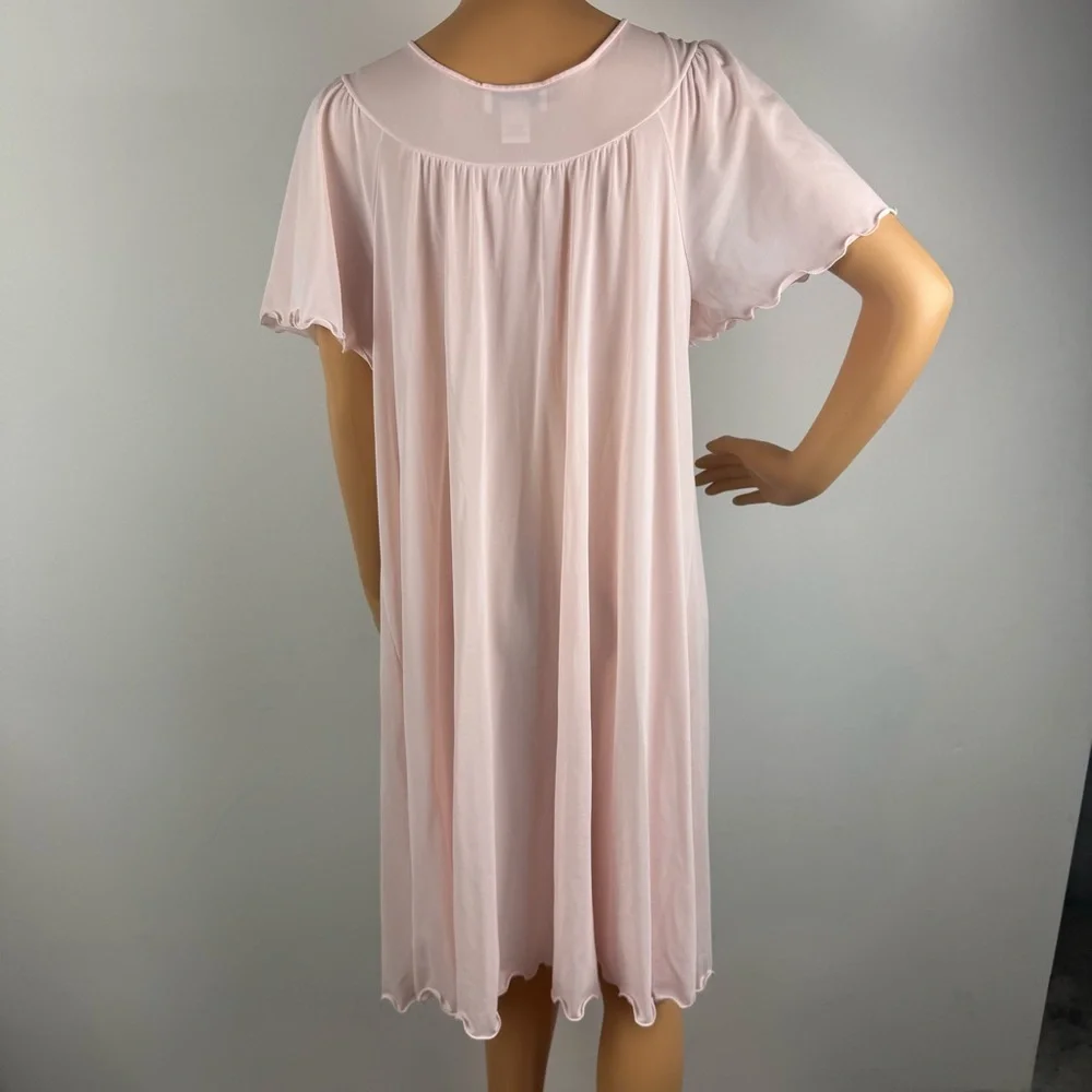 Vintage Shadowline Womens Medium Nightgown Pink Nylon New w/out Tags